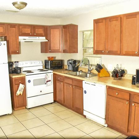 The Midtown Stay Tampa Exteriör bild